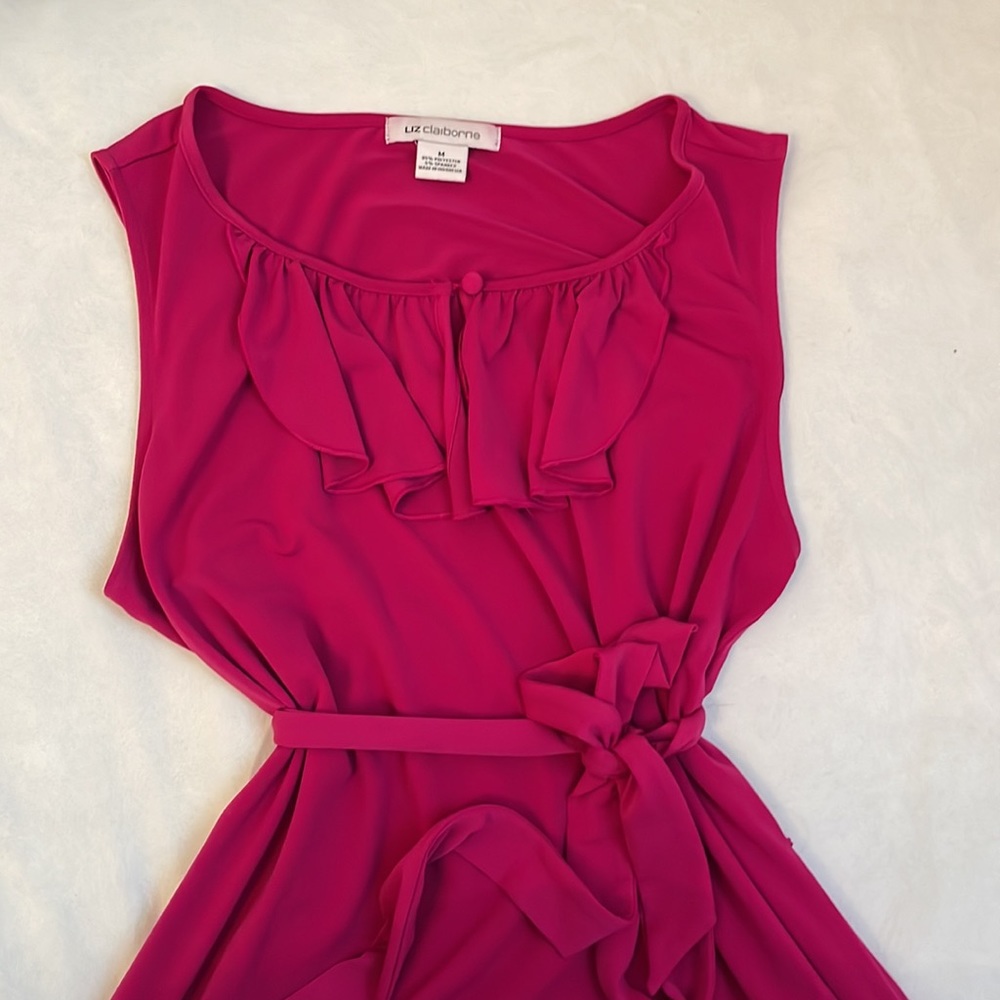 liz claiborne purple tank top with front ruffle and belt